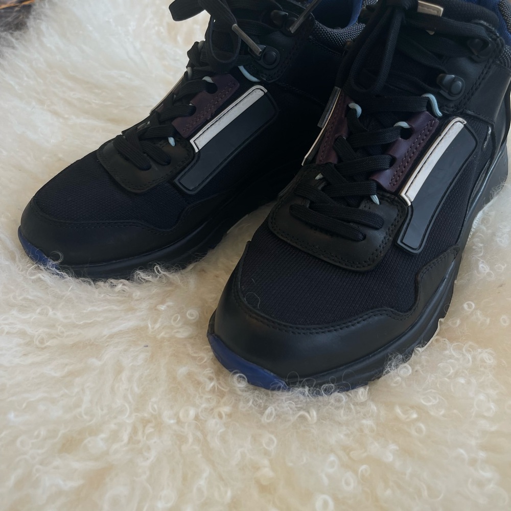 Camper
Drift GORE-TEX ankle boots - Picture 6 of 7